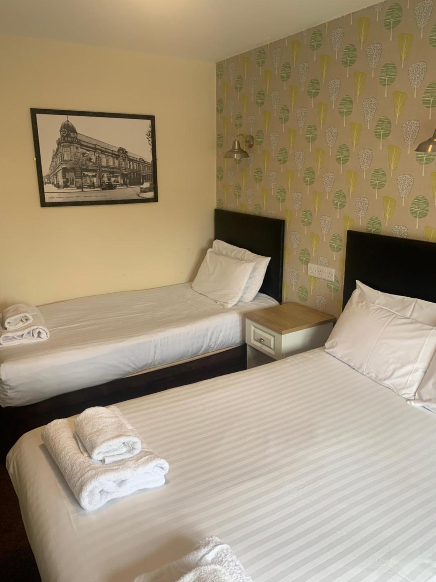 The Bournbrook Inn Бирмингем Экстерьер фото